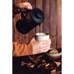 Cafetera-Francesa-Tramontina-en-Vidrio-y-Polipropileno-Negro-1-L